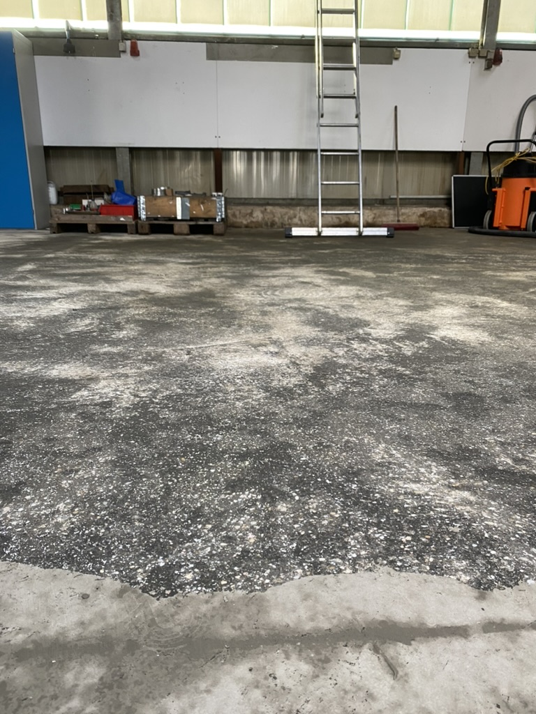 Vorbereitete Werkstattfläche vor der Verlegung